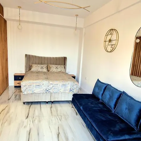 Mamaia Nord -m&n Apartamento